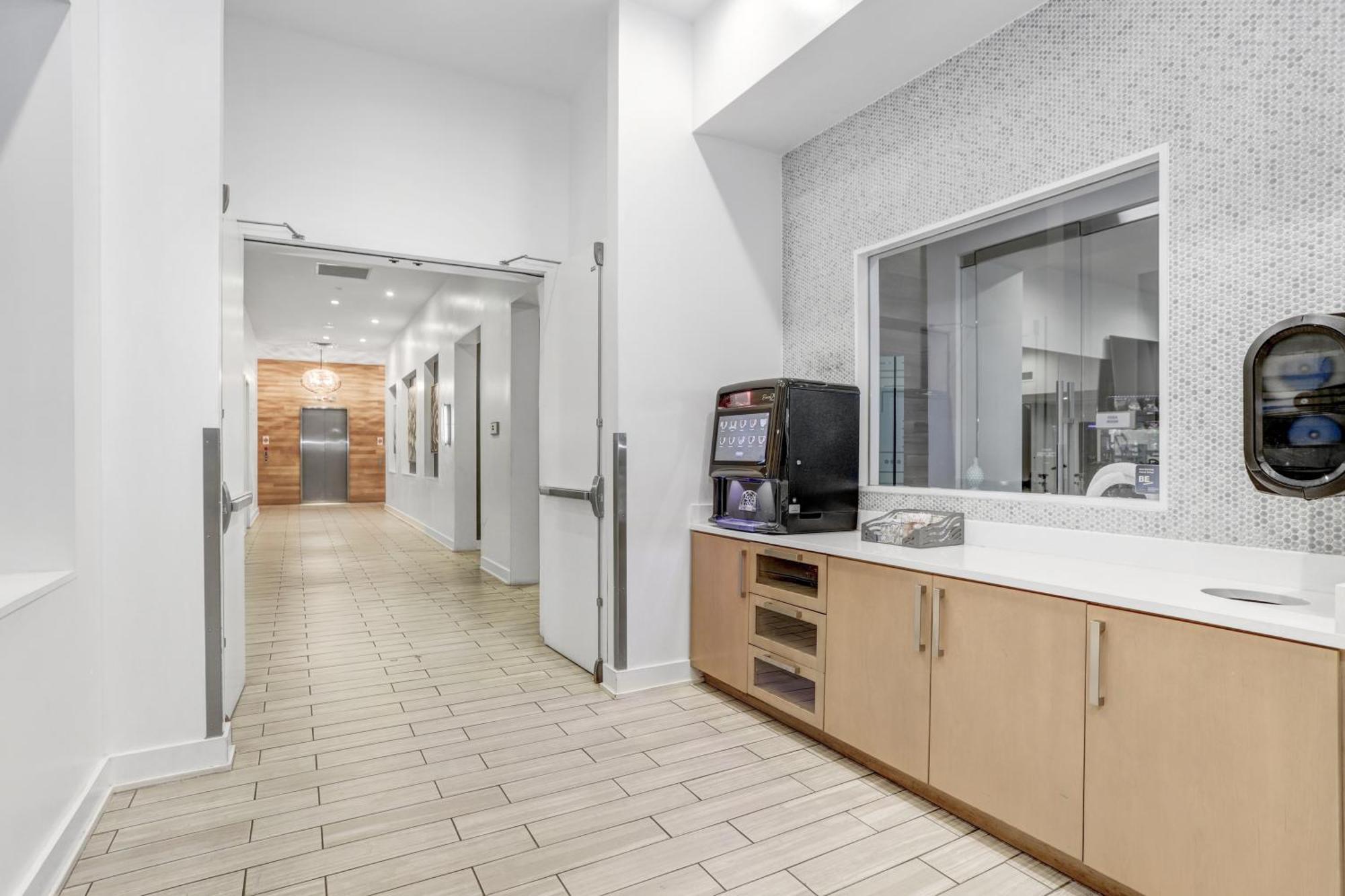 Apartmán Downtown Tampa Gem 1-Bd W/Pool, Gym, & Sky Lounge Exteriér fotografie